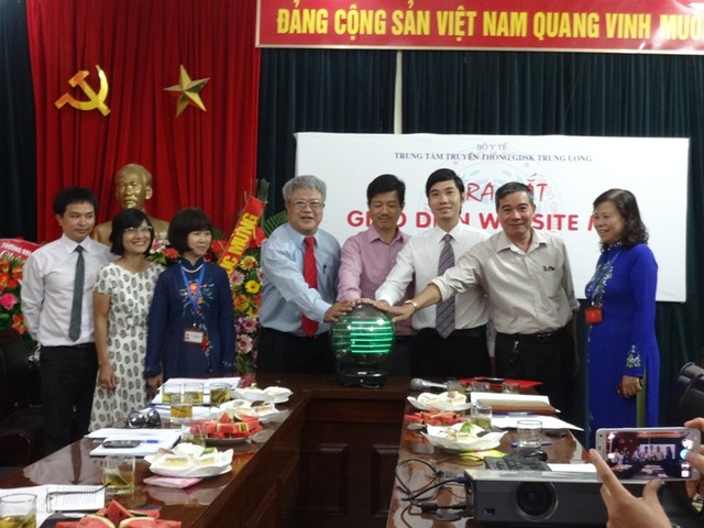 Ra mắt giao diện mới Trang tin truyền thông giáo dục sức khỏe Trung ương - Chi cuc Dan so-Ke hoach hoa gia dinh thanh pho Ho Chi Minh