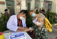 TP Hồ Chí Minh: Người cao tuổi phấn khởi đi khám sức khoẻ miễn phí