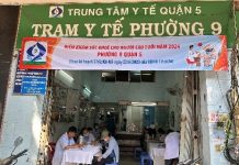 QUẬN 5 TỔ CHỨC TƯ VẤN VÀ KHÁM SỨC KHOẺ NGƯỜI CAO TUỔI VÀ CHĂM LO BỮA ĂN TRÊN ĐỊA BÀN QUẬN