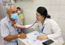 QUẬN 10 TRIỂN KHAI CHƯƠNG TRÌNH KHÁM SỨC KHỎE, PHÁT HIỆN, QUẢN LÝ ĐIỀU TRỊ CÁC BỆNH KHÔNG LÂY NHIỄM CHO NGƯỜI CAO TUỔI TRÊN ĐỊA BÀN – ĐỢT 1