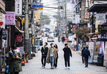 DÂN KHÔNG CHỊU SINH CON, HÀN QUỐC TUYÊN BỐ TÌNH TRẠNG KHẨN CẤP