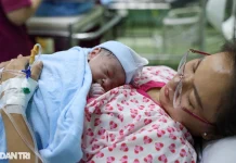 BỘ Y TẾ ĐỀ XUẤT BỎ QUY ĐỊNH “CẶP VỢ CHỒNG CHỈ SINH MỘT HOẶC HAI CON”