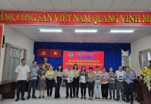 LỄ RA MẮT CÂU LẠC BỘ “NGƯỜI CAO TUỔI GIÚP NGƯỜI CAO TUỔI” TẠI ỦY BAN NHÂN DÂN PHƯỜNG 5 QUẬN GÒ VẤP