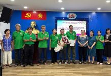 QUẬN 1: PHƯỜNG PHẠM NGŨ LÃO RA MẮT CÂU LẠC BỘ “NGƯỜI CAO TUỔI GIÚP NGƯỜI CAO TUỔI” VÀ “TỔ TÌNH NGUYỆN CHĂM SÓC SỨC KHOẺ NGƯỜI CAO TUỔI”