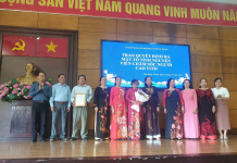 QUẬN 12 TỔ CHỨC LỄ RA MẮT CÂU LẠC BỘ “NGƯỜI CAO TUỔI GIÚP NGƯỜI CAO TUỔI” VÀ TRUYỀN THÔNG CHUYÊN ĐỀ “GIÀ HÓA DÂN SỐ” TẠI PHƯỜNG TÂN HƯNG THUẬN