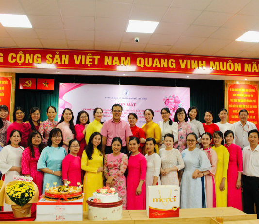 CHI CỤC DÂN SỐ THÀNH PHỐ TỔ CHỨC HỌP MẶT KỶ NIỆM 116 NĂM NGÀY QUỐC TẾ PHỤ NỮ 8/3 (08/3/1910 – 08/3/2026) VÀ 1986 NĂM KHỞI NGHĨA HAI BÀ TRƯNG; KỶ NIỆM NGÀY QUỐC TẾ HẠNH PHÚC 20/3