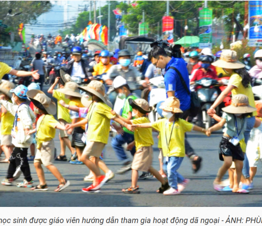TRÁCH NHIỆM GIỐNG NÒI – BÀI HỌC PHẢI BẮT ĐẦU TỪ SỚM: DẠY TRẺ YÊU GIA ĐÌNH ĐỂ GIỮ TƯƠNG LAI DÂN TỘC