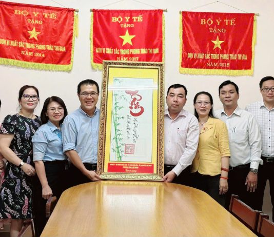 CHI CỤC DÂN SỐ THÀNH PHỐ TIẾP CÁC ĐOÀN ĐẾN THĂM VÀ CHÚC MỪNG NGÀY THẦY THUỐC VIỆT NAM 27/02