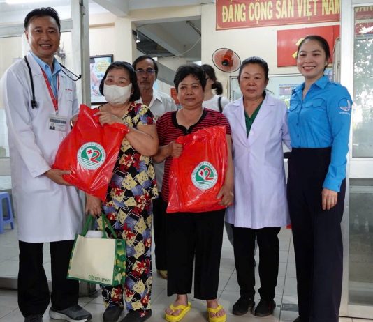 PHƯỜNG CÁT LÁI TĂNG CƯỜNG CÔNG TÁC VẬN ĐỘNG NGƯỜI CAO TUỔI THAM GIA KHÁM SỨC KHỎE ĐỊNH KỲ TRÊN ĐỊA BÀN