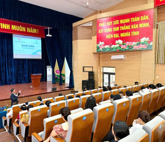 CHI CỤC DÂN SỐ THÀNH PHỐ PHỐI HỢP VỚI SỞ GIÁO DỤC VÀ ĐÀO TẠO TỔ CHỨC LỚP TẬP HUẤN VỀ CÔNG TÁC DÂN SỐ CHO ĐỘI NGŨ BÁO CÁO VIÊN NÒNG CỐT TẠI CÁC TRƯỜNG TRUNG HỌC PHỔ THÔNG TRÊN ĐỊA BÀN THÀNH PHỐ NĂM 2026