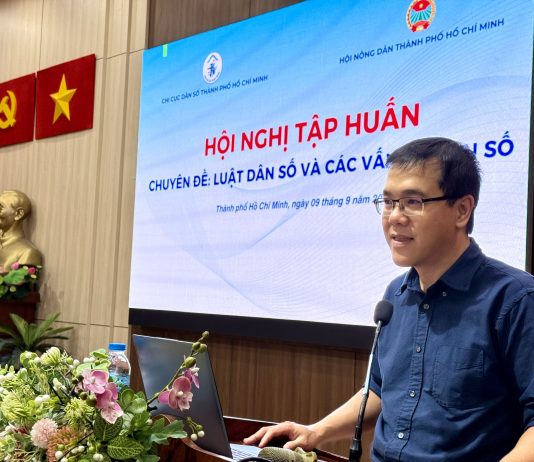 THÀNH PHỐ HỒ CHÍ MINH TỔ CHỨC HỘI NGHỊ TẬP HUẤN CHUYÊN ĐỀ “LUẬT DÂN SỐ VÀ CÁC VẤN ĐỀ DÂN SỐ” ĐẾN ĐỘI NGŨ CÁN BỘ HỘI NÔNG DÂN