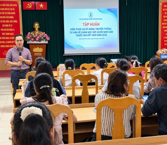 CHI CỤC DÂN SỐ THÀNH PHỐ TỔ CHỨC TẬP HUẤN KIẾN THỨC, KỸ NĂNG TRUYỀN THÔNG, TƯ VẤN VỀ CHĂM SÓC SỨC KHỎE SINH SẢN TRƯỚC KHI KẾT HÔN NĂM 2026